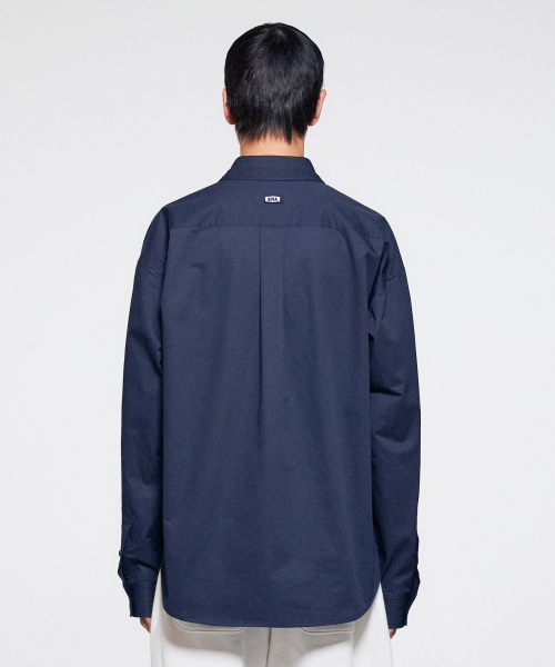 ERA(エラ)の「ユニセックス ERA クラシック シャツ - ディープネイビー(シャツ/ブラウス・レディース・その他・SMALL/MEDIUM/LARGE)」の8枚目の写真