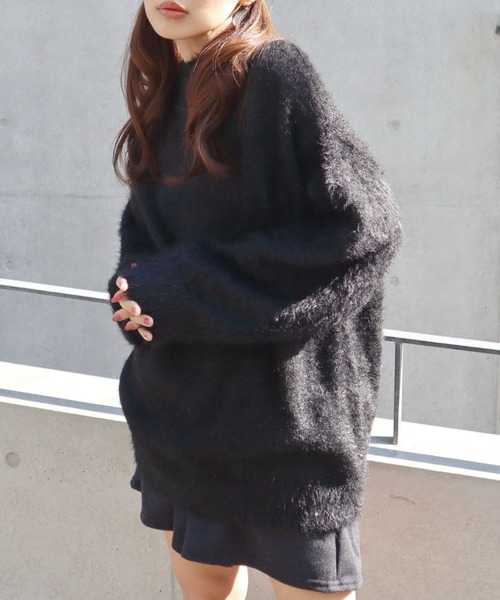 CECIL McBEE（セシルマクビー）の「GOOD TEXTURE ラメフェザー2WAYチュニックプルオーバー（ニット/セーター・レディース・ブラック/オフホワイト/ピンク・MEDIUM）」の2枚目の写真