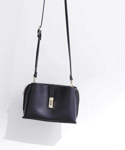 NATURAL BEAUTY BASIC（ナチュラルビューティーベーシック）の「◇ライトウォレットショルダーバッグ（ショルダーバッグ・レディース・オフホワイト/ブラウン/グレー/ブラック・ﾌﾘ-）」の5枚目の写真