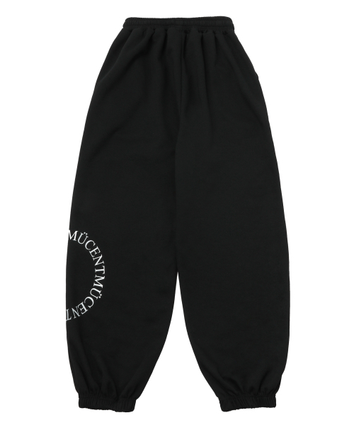 MUCENT(ムセント)の「ディビジョン ワイド スウェット ジョガーパンツ 男女共用 (グレー, ブラック)(スウェットパンツ・レディース・ブラック/グレー・1/2)」の12枚目の写真