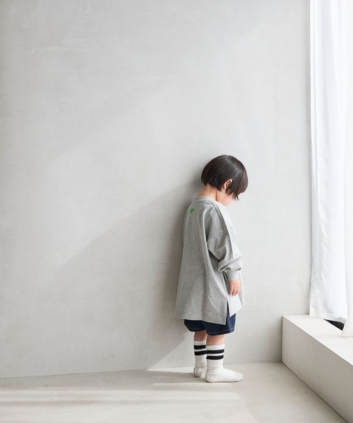 LOWRYS FARM(ローリーズファーム)の「アソートプリントロンT 636470(Tシャツ/カットソー・キッズ・オフホワイト/グレー/ピンク/ブラック・140cm/130cm/120cm/110cm/150cm)」の18枚目の写真