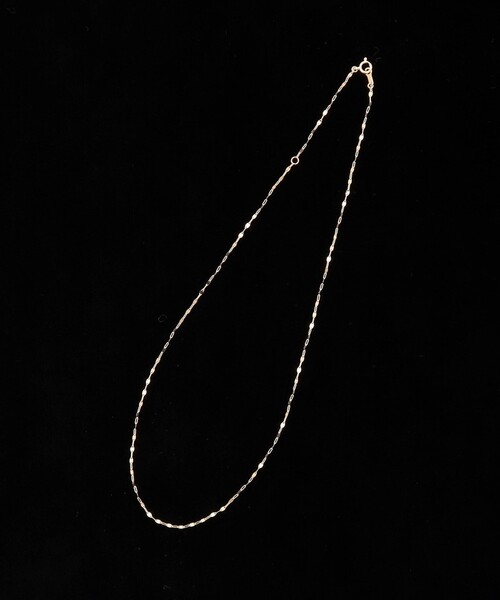 grace grace (グラスグラス)の「【grace grace/グラスグラス】10Kペタルチェーンショートネックレス(40cm )(ネックレス・レディース・ゴールド・FREE)」の3枚目の写真