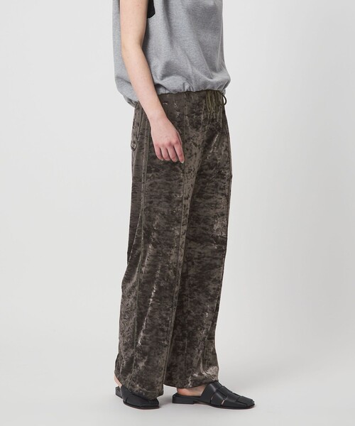 ASTRAET（アストラット）の「＜ASTRAET＞ベロア トラックパンツ（その他パンツ・レディース・ダークグレー/ライトグレー・FREE）」の4枚目の写真