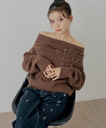 ビジュー付きアンゴラオフショルニット