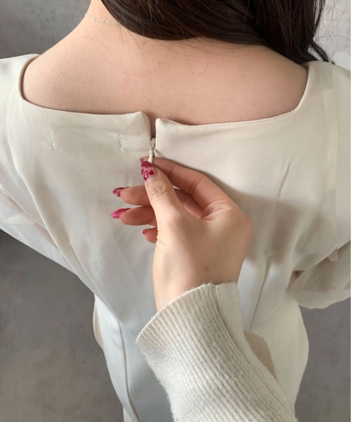 Maison Calme(メゾンカルム)の「【26年春夏新作】マーメイドラインシアーボリューム袖スクエアネックロングワンピース 結婚式 お呼ばれ パーティー(ワンピース・レディース・ベージュ/その他/ブラック・M/L)」の6枚目の写真