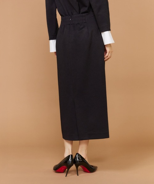 INED（イネド）の「ダンボールニット ハイウエストタイトスカート【セットアップ対応】（スカート・レディース・ネイビー・7号/9号/11号）」の10枚目の写真