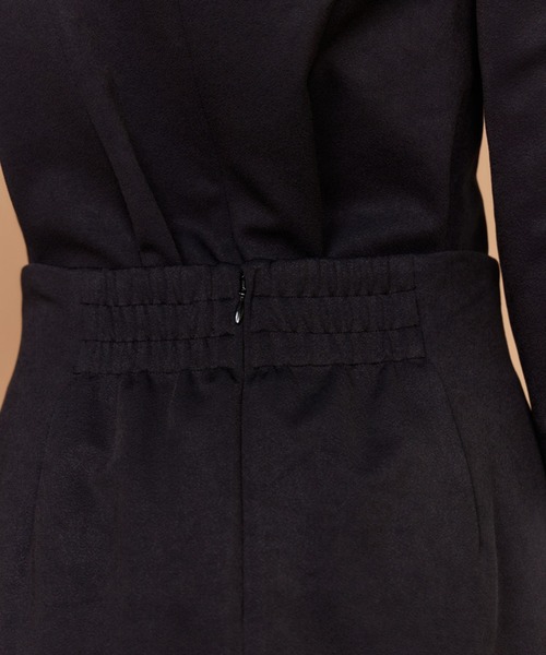 INED（イネド）の「ダンボールニット ハイウエストタイトスカート【セットアップ対応】（スカート・レディース・ネイビー・7号/9号/11号）」の13枚目の写真