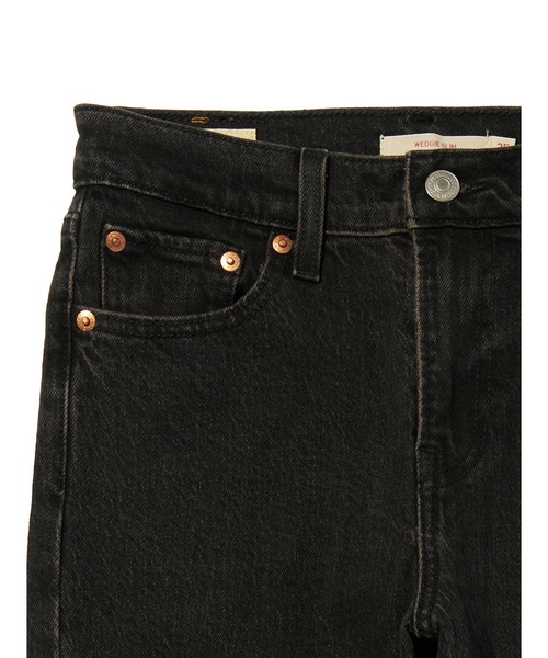 Levi's(リーバイス)の「Levi's/リーバイス WEDGIE スリムジーンズ(デニムパンツ・レディース・ブラック/インディゴブルー/ライトインディゴブルー・27inch/26inch/25inch/24inch/23inch/28inch)」の7枚目の写真