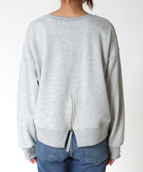 Three Four Time（ｽﾘｰﾌｫｰﾀｲﾑ）の「金属エンボスバックファスナープルオーバー（Tシャツ/カットソー・レディース・オフホワイト/グレー・FREE）」の22枚目の写真