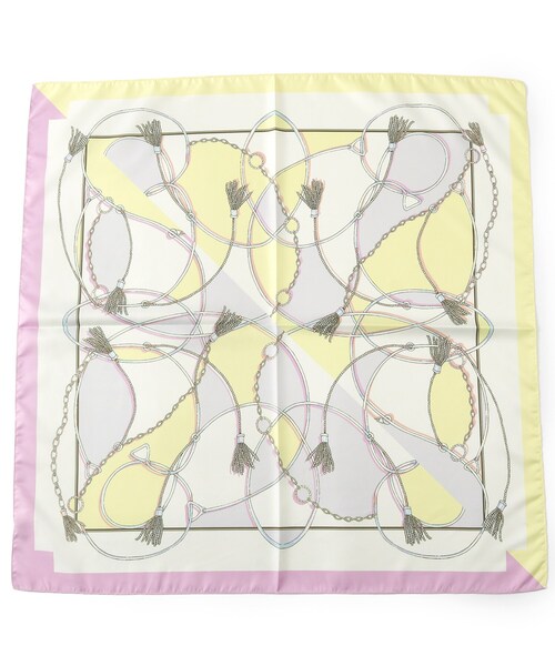 SHOO・LA・RUE（シューラルー）の「プリントスカーフ（65×65cm）（バンダナ/スカーフ・レディース・グリーン系4/イエロー系その他5/ネイビー系3・00）」の3枚目の写真