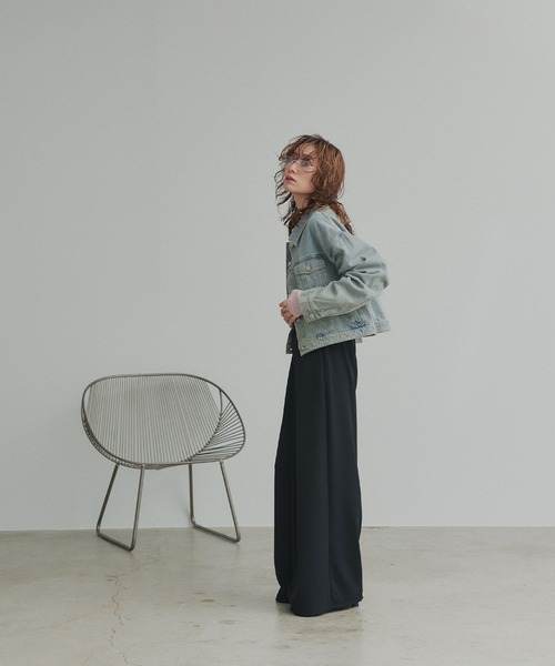 ad thie（アドティエ）の「ショート丈 ヴィンテージ デニムジャケット（デニムジャケット・レディース・ブルー/ブラック/ライトブルー・LARGE/MEDIUM）」の20枚目の写真