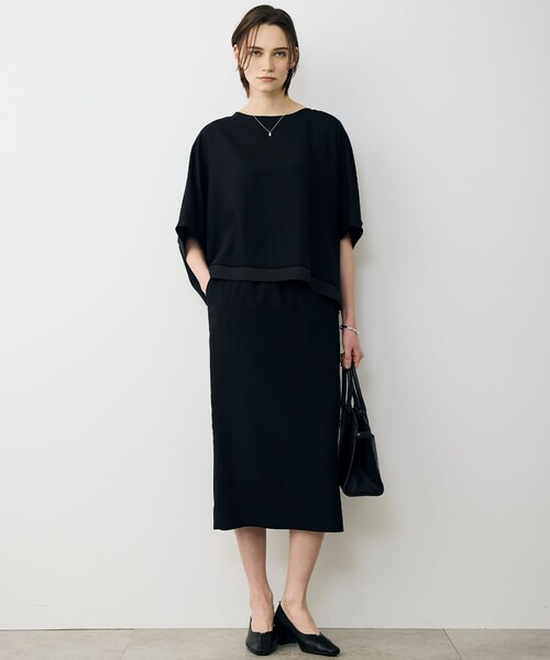 ICB(アイシービー)の「【WEB限定カラーあり】 FluidBackSatin クロップドブラウス(シャツ/ブラウス・レディース・ネイビー系/ブラック系/グレー系/サックスブルー系/ライトイエロー系/ブルー系・4/6/2)」の16枚目の写真