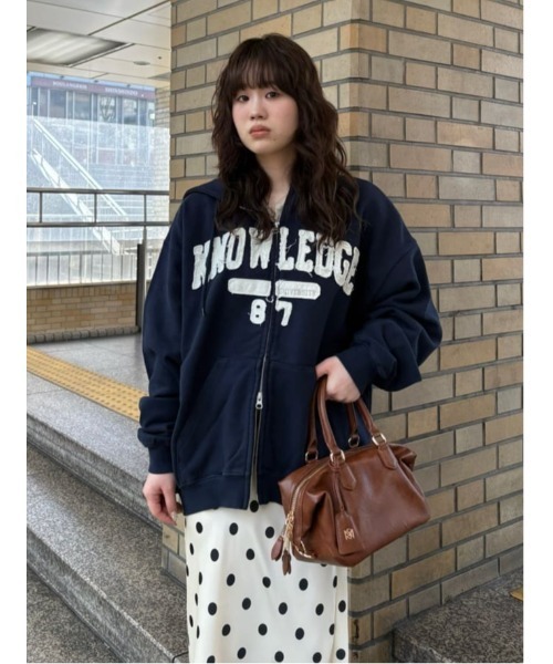 セール】【新色：キナリ】COLLEGIATE ZIP フ―ディ（スウェット