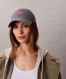 Calvin Klein（カルバン・クライン）の「キャップ - MONOLOGO モノグラムロゴベースボールキャップ（キャップ）」