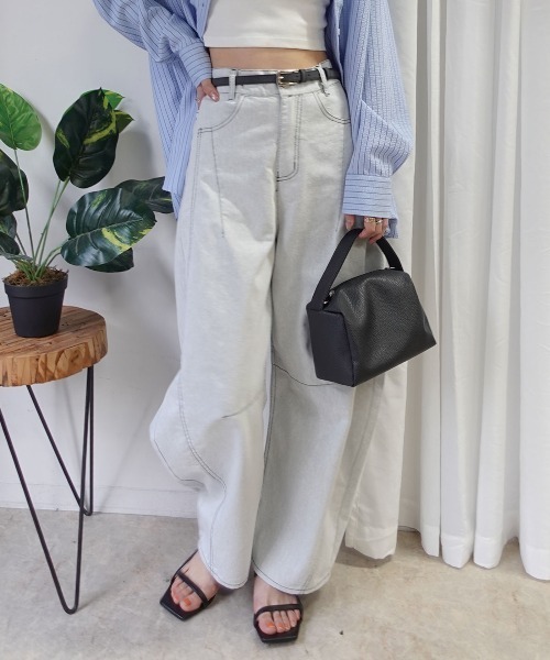 CORNERS(コーナーズ)の「ツイル配色ステッチバレルパンツ(デニムパンツ・レディース・ライトブルー/ブラック/ホワイト・M)」の6枚目の写真