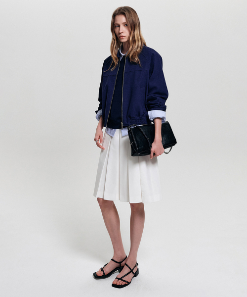 LOOKAST(ルックキャスト)の「ベニープリーツミディスカート / BENNY PLEATS MIDI SKIRT_3colors(スカート・レディース・チャコールグレー/ブラック/アイボリー・SMALL/MEDIUM)」の4枚目の写真
