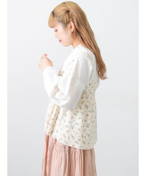 Samansa Mos2（サマンサ モスモス）の「袖シャーリングギャザーブラウス（シャツ/ブラウス・レディース・ブラック/サックスブルー/オフホワイト・F）」の6枚目の写真