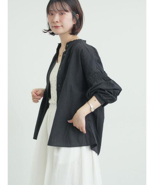 Samansa Mos2（サマンサ モスモス）の「袖シャーリングギャザーブラウス（シャツ/ブラウス・レディース・ブラック/サックスブルー/オフホワイト・F）」の13枚目の写真