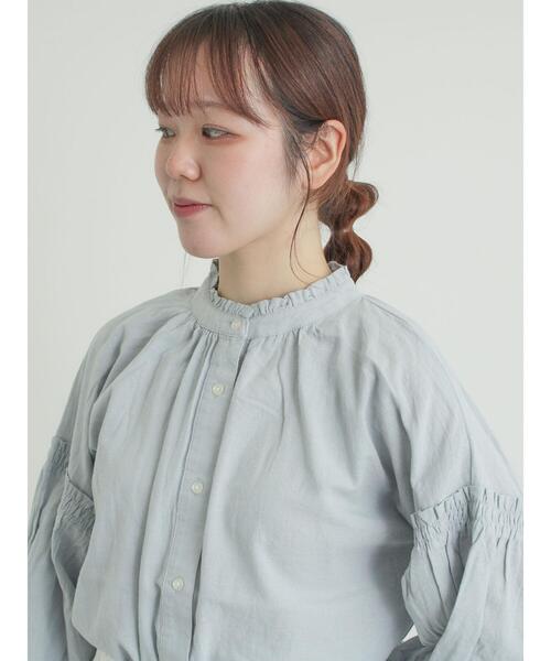 Samansa Mos2（サマンサ モスモス）の「袖シャーリングギャザーブラウス（シャツ/ブラウス・レディース・ブラック/サックスブルー/オフホワイト・F）」の19枚目の写真