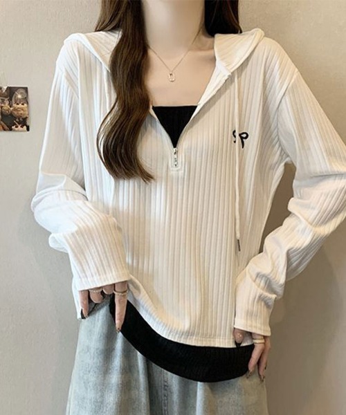 SallyLunn(サリーラン)の「リブフード ハーフジッププルオーバー(パーカー・レディース・ホワイト/ブラック・LARGE/MEDIUM)」の5枚目の写真