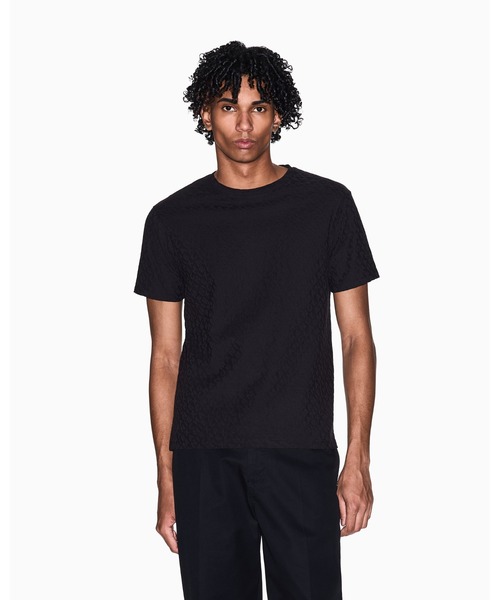 ARMANI EXCHANGE(アルマーニエクスチェンジ)の「【A|X アルマーニ エクスチェンジ】ダイアゴナル オールオーバージャカードロゴ 半袖クルーネックTシャツ/SLIM(Tシャツ/カットソー・メンズ・オフホワイト/ブラック・XX-LARGE/MEDIUM/LARGE/X-SMALL/X-LARGE/SMALL)」の10枚目の写真