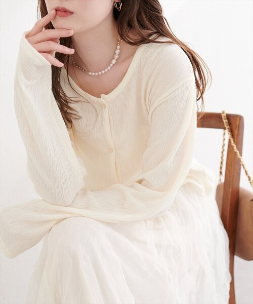 natural couture(ナチュラルクチュール)の「ランダムクレープカットソー2WAYカーデ(カーディガン/ボレロ・レディース・ブラック/ブルー/グレー/オフホワイト・FREE)」の1枚目の写真