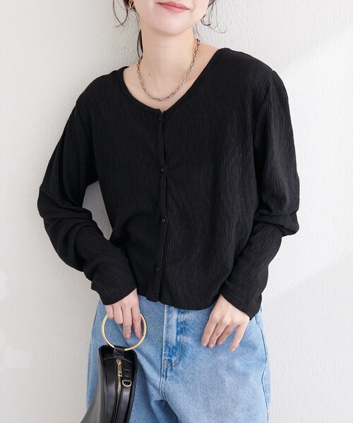 natural couture(ナチュラルクチュール)の「ランダムクレープカットソー2WAYカーデ(カーディガン/ボレロ・レディース・ブラック/ブルー/グレー/オフホワイト・FREE)」の19枚目の写真