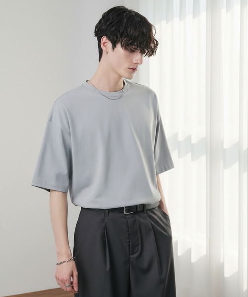 CIYOT(シヨウト)の「【CIYOT】USAコットン レギュラーフィット クルーネック 半袖Tシャツ<接触冷感・UVカット>(Tシャツ/カットソー・メンズ・グリーン系/ライトグレー系/ホワイト系/チャコールグレー/レッド系/ブラック/モカ・S/L/M)」の4枚目の写真