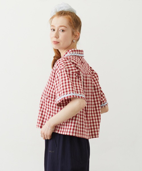 MILKFED.（ミルクフェド）の「TRIMMED GINGHAM CHECK SHIRT（シャツ/ブラウス・レディース・ブラウン/レッド/ブラック・ONE SIZE）」の19枚目の写真