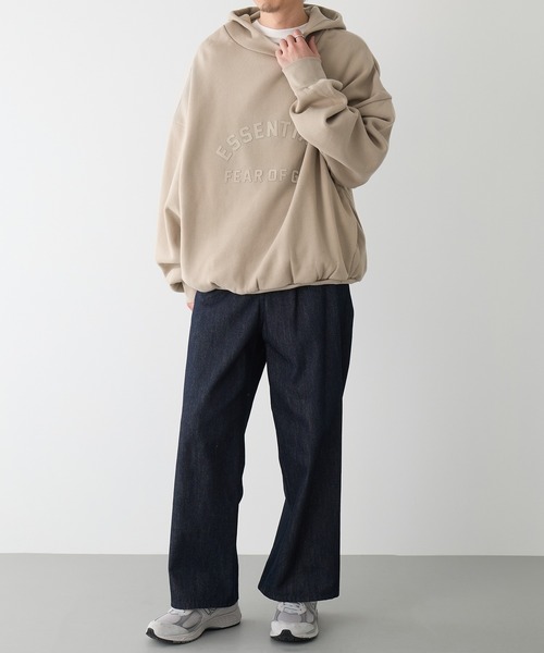 FOG ESSENTIALS（エフオージーエッセンシャルズ）の「【ESSENTIALS】1010 essentials THE BLACK COLLECTION（パーカー・メンズ・ブラック/ベージュ・XS/S/M/L/XL）」の6枚目の写真