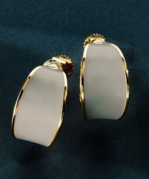 BACKYARD FAMILY（バックヤードファミリー）の「幅広フープイヤリング（イヤリング）」