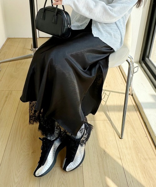 Ada.(エイダ)の「裾レース サテン ロング Aライン スカート(スカート・レディース・アイボリー/ブラック/ブラウン・L/M)」の11枚目の写真