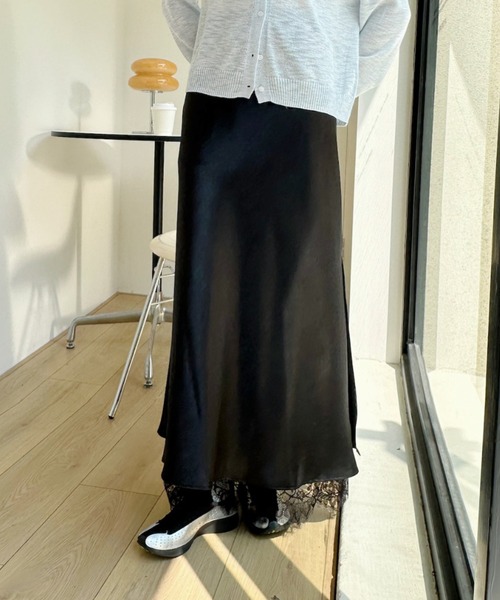 Ada.(エイダ)の「裾レース サテン ロング Aライン スカート(スカート・レディース・アイボリー/ブラック/ブラウン・L/M)」の13枚目の写真