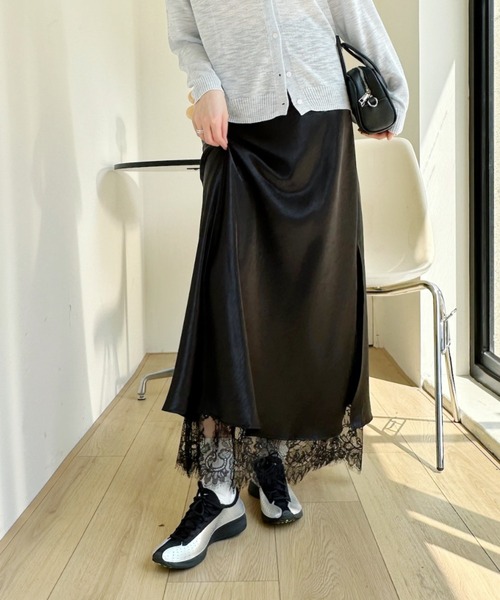 Ada.(エイダ)の「裾レース サテン ロング Aライン スカート(スカート・レディース・アイボリー/ブラック/ブラウン・L/M)」の15枚目の写真
