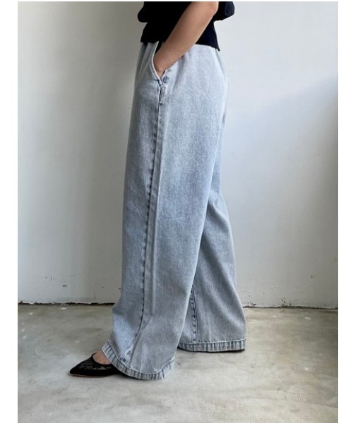 fireservice（ファイヤーサービス）の「【 Fire Service / ファイヤーサービス 】 WIDE EASY PANTS / ワイドイージーパンツ　L.BLUE（デニムパンツ・レディース・ライトブルー・1）」の3枚目の写真