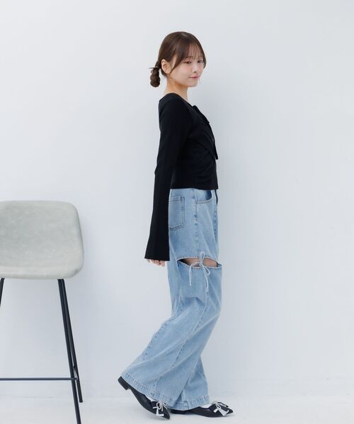 ems excite(エムズエキサイト)の「スリットリボンデニムPT(デニムパンツ・レディース・ライトブルー/ダークブルー・SMALL/MEDIUM)」の9枚目の写真