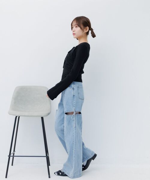 ems excite(エムズエキサイト)の「スリットリボンデニムPT(デニムパンツ・レディース・ライトブルー/ダークブルー・SMALL/MEDIUM)」の10枚目の写真