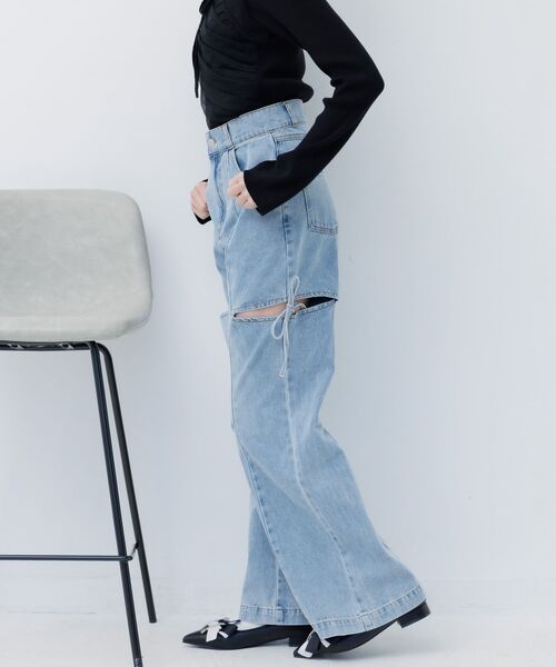 ems excite(エムズエキサイト)の「スリットリボンデニムPT(デニムパンツ・レディース・ライトブルー/ダークブルー・SMALL/MEDIUM)」の5枚目の写真