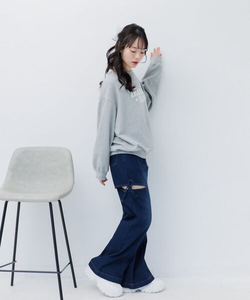 ems excite(エムズエキサイト)の「スリットリボンデニムPT(デニムパンツ・レディース・ライトブルー/ダークブルー・SMALL/MEDIUM)」の21枚目の写真