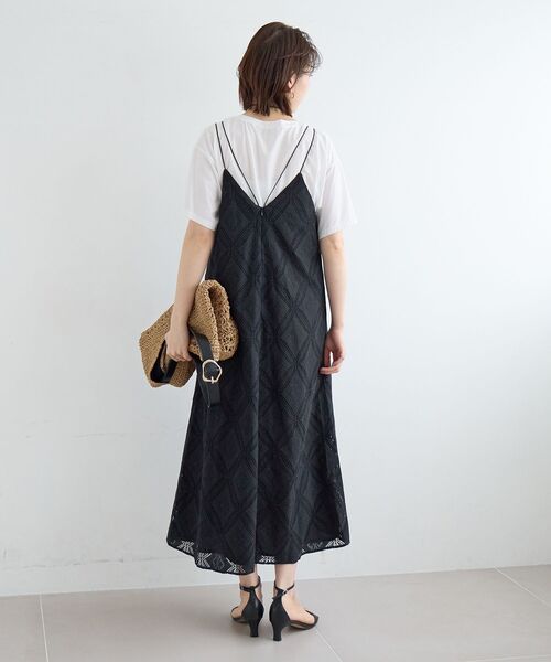 le.coeur blanc(ルクールブラン)の「パッチワーク風レースキャミワンピース(ワンピース・レディース・オフホワイト/ブラック・38)」の15枚目の写真