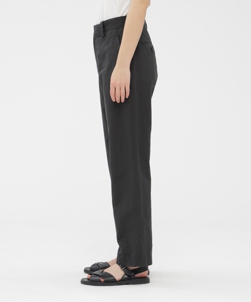 MARGARET HOWELL(マーガレットハウエル)の「COTTON LINEN(その他パンツ・レディース・チャコール/ベージュ・3/2/1/0)」の3枚目の写真
