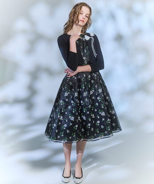 TOCCA(トッカ)の「POINT OF CLOVER RAINPUMPS レインパンプス(パンプス・レディース・ブラック系5/アイボリー系/ブラック系・38/37/36/35/39)」の6枚目の写真