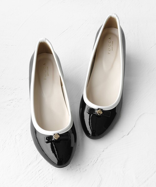 TOCCA(トッカ)の「POINT OF CLOVER RAINPUMPS レインパンプス(パンプス・レディース・ブラック系5/アイボリー系/ブラック系・38/37/36/35/39)」の10枚目の写真