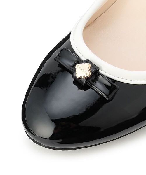 TOCCA(トッカ)の「POINT OF CLOVER RAINPUMPS レインパンプス(パンプス・レディース・ブラック系5/アイボリー系/ブラック系・38/37/36/35/39)」の17枚目の写真