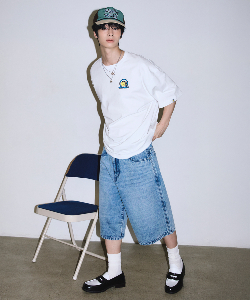 Wacky WiLLy(ワッキーウィリー)の「ベーシックバミューダデニムショートパンツインディゴ(その他パンツ・レディース・その他・SMALL/MEDIUM/LARGE/X-LARGE)」の1枚目の写真