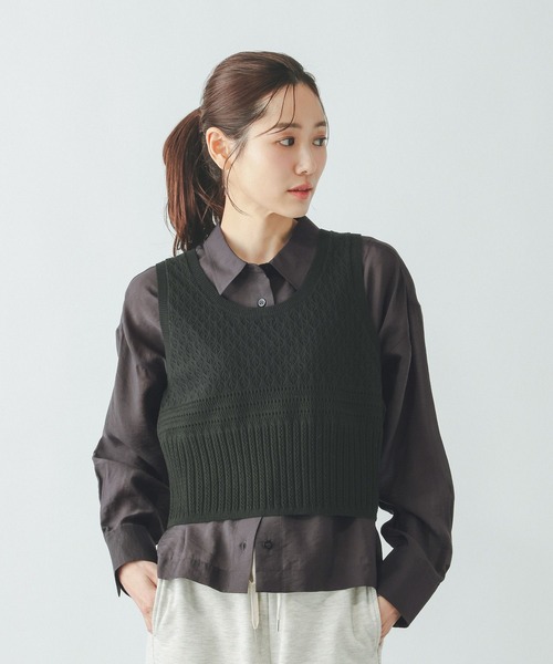 GLOBAL WORK(グローバルワーク)の「シルキータッチシアークロップドシャツ/636682(シャツ/ブラウス・レディース・ピンク/スミクロ/サックスブルー/グレイッシュベージュ・LARGE/MEDIUM/SMALL)」の21枚目の写真