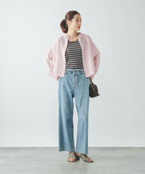 GLOBAL WORK(グローバルワーク)の「シルキータッチシアークロップドシャツ/636682(シャツ/ブラウス・レディース・ピンク/スミクロ/サックスブルー/グレイッシュベージュ・LARGE/MEDIUM/SMALL)」の5枚目の写真