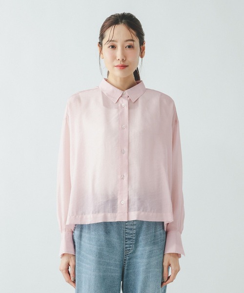 GLOBAL WORK(グローバルワーク)の「シルキータッチシアークロップドシャツ/636682(シャツ/ブラウス・レディース・ピンク/スミクロ/サックスブルー/グレイッシュベージュ・LARGE/MEDIUM/SMALL)」の8枚目の写真