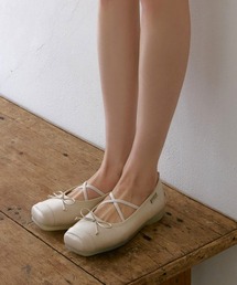 TOE CAP BALLET FLATS
