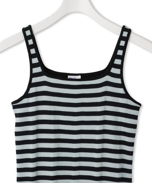 ADAM ET ROPE'(アダムエロペ)の「【Miller for ADAM ET ROPE'】別注 スクエアタンク(タンクトップ・レディース・ブルー/キナリ・FREE)」の16枚目の写真